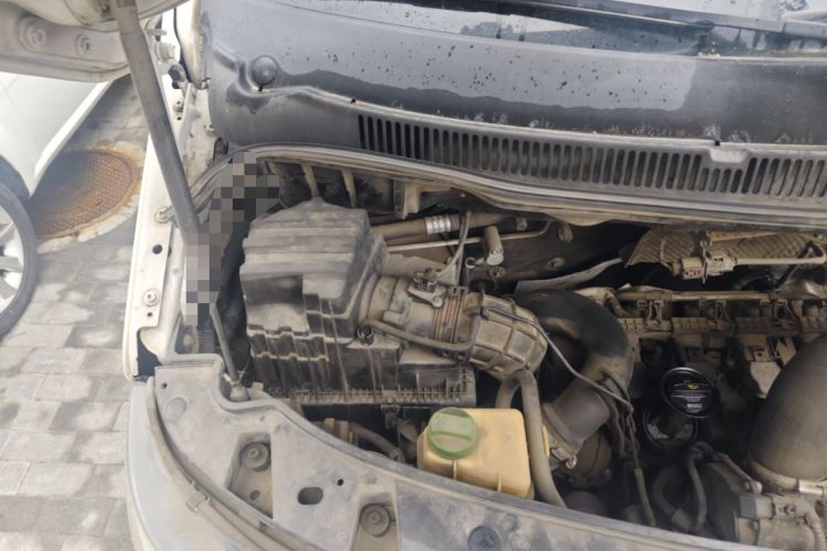 Used Volkswagen Caravelle 2014 2.0 TSI Four-Wheel Drive Comfort Edition Engine Bay Right