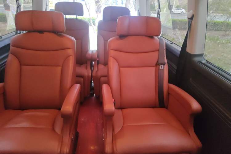 Used Volkswagen Caravelle 2014 2.0 TSI Four-Wheel Drive Comfort Edition Left Rear Seat