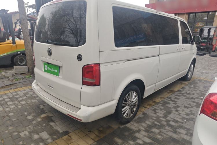 Used Volkswagen Caravelle 2014 2.0 TSI Four-Wheel Drive Comfort Edition Rear Right 45 Deg