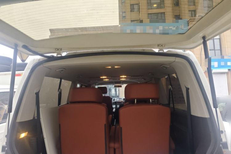 Used Volkswagen Caravelle 2014 2.0 TSI Four-Wheel Drive Comfort Edition Trunk