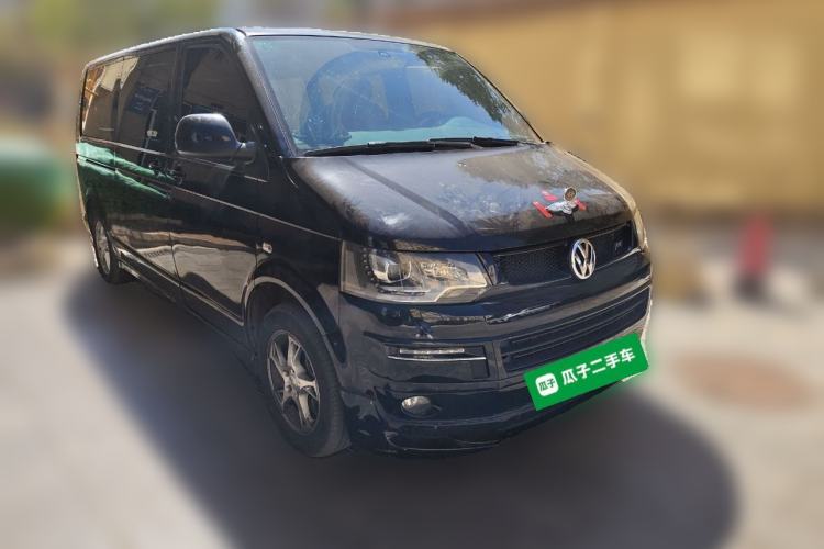 Used Volkswagen Caravelle 2015 2.0 TSI Four-Wheel Drive Comfort Edition Front Right 45 Deg
