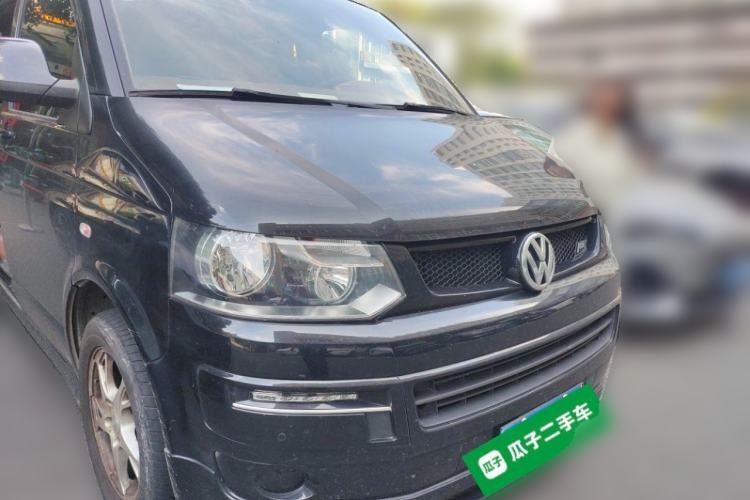 Used Volkswagen Caravelle 2015 2.0 TSI Four-Wheel Drive Comfort Edition Front Right 45 Deg