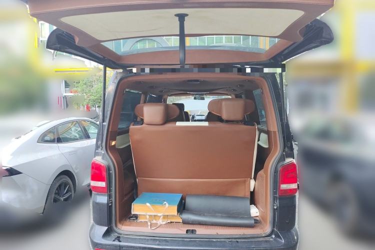 Used Volkswagen Caravelle 2015 2.0 TSI Four-Wheel Drive Comfort Edition Trunk