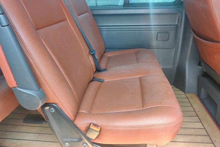 Used Volkswagen Caravelle 2015 2.0 TSI Four-Wheel Drive Comfort Edition Left Rear Seat
