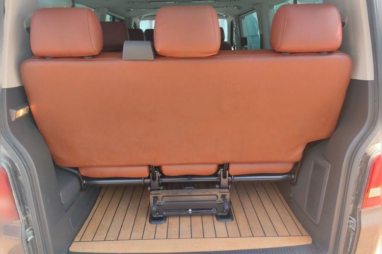 Used Volkswagen Caravelle 2015 2.0 TSI Four-Wheel Drive Comfort Edition Trunk