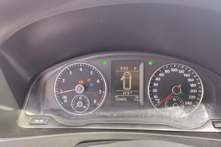 Used Volkswagen Caravelle 2015 2.0 TSI Four-Wheel Drive Comfort Edition Instrument Cluster