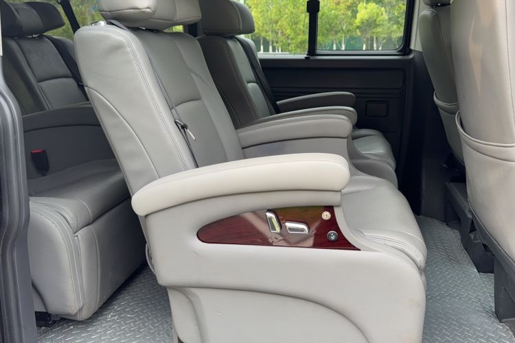 Used Volkswagen Caravelle 2015 2.0 TSI Four-Wheel Drive Comfort Edition Left Rear Seat