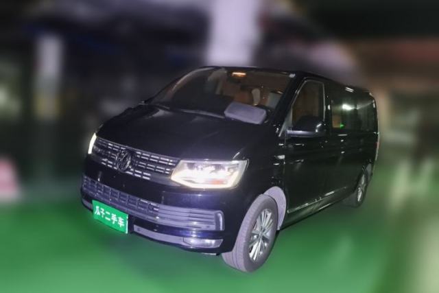 Ojetý Volkswagen Caravelle Volkswagen Caravelle, registered in 2017, 2.0T automatic, four‑wheel drive, gasoline, 7 seats (modified vehicle)