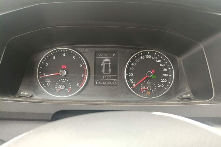 Used Volkswagen Caravelle 2016 2.0 TSI Four-Wheel Drive Comfort Edition 8 Seats Instrument Cluster