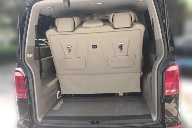 Used Volkswagen Caravelle 2016 2.0 TSI 4x4 Comfort Edition 9 Seats Trunk