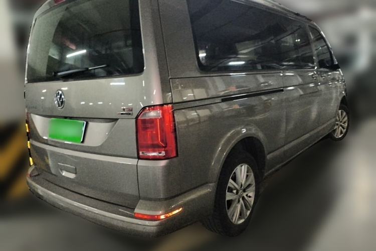 Used Volkswagen Caravelle 2016 2.0 TSI Four-Wheel Drive Comfort Edition 8 Seats Rear Right 45 Deg