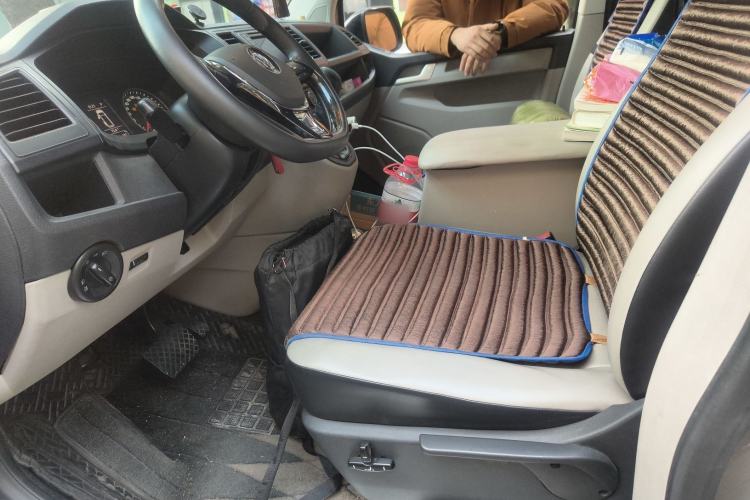 Used Volkswagen Caravelle 2016 2.0 TSI Four-Wheel Drive Comfort Edition 8 Seats Left Front Seat