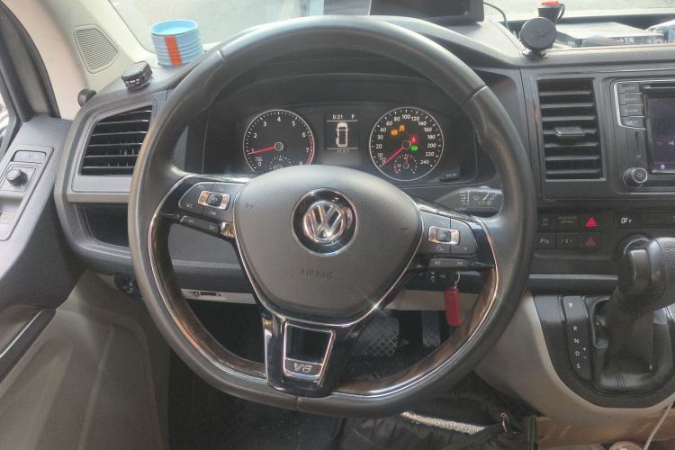 Used Volkswagen Caravelle 2016 2.0 TSI Four-Wheel Drive Comfort Edition 8 Seats Steering Wheel