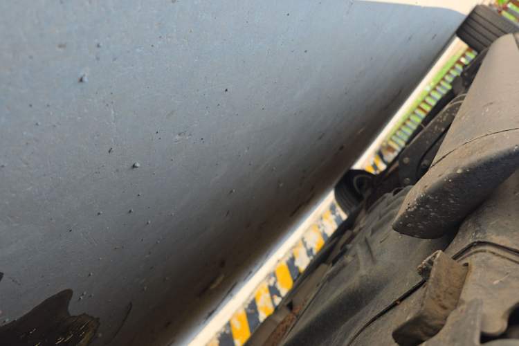 Used Volkswagen Caravelle  Chassis Front Right