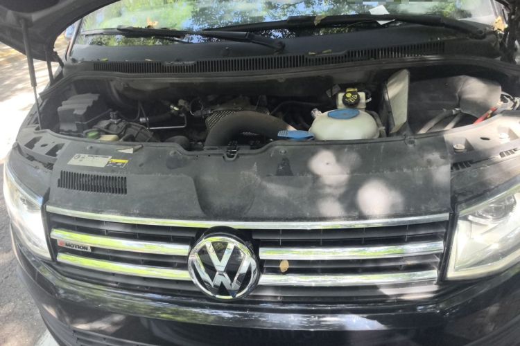 Used Volkswagen Caravelle 2017 2.0 TSI 4x4 Luxury Edition 7-Seater Engine Bay