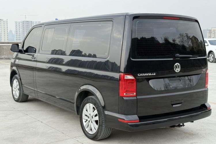 Used Volkswagen Caravelle 2017 2.0 TSI 4x4 Comfort Edition 7-Seater Exterior 4
