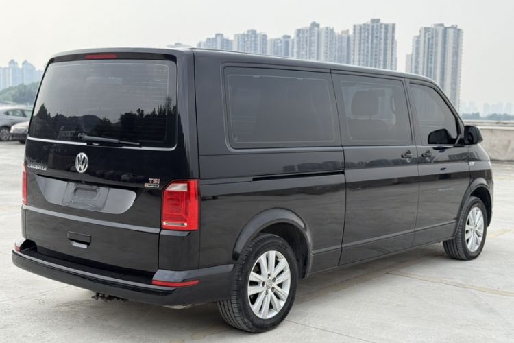 Used Volkswagen Caravelle 2017 2.0 TSI 4x4 Comfort Edition 7-Seater Exterior 8