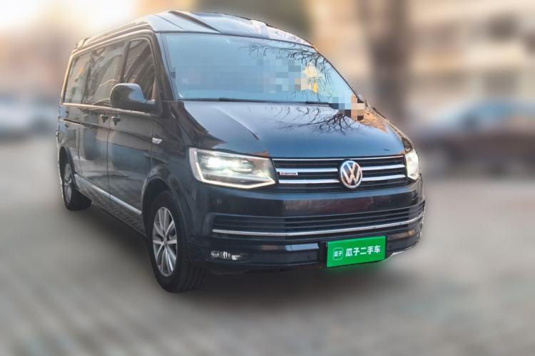 Used Volkswagen Caravelle 2017 2.0 TSI 4x4 Comfort Edition 7-Seater Front Right 45 Deg