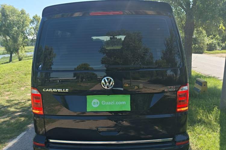 Used Volkswagen Caravelle 2017 2.0 TSI 4x4 Luxury Edition 7-Seater Rear