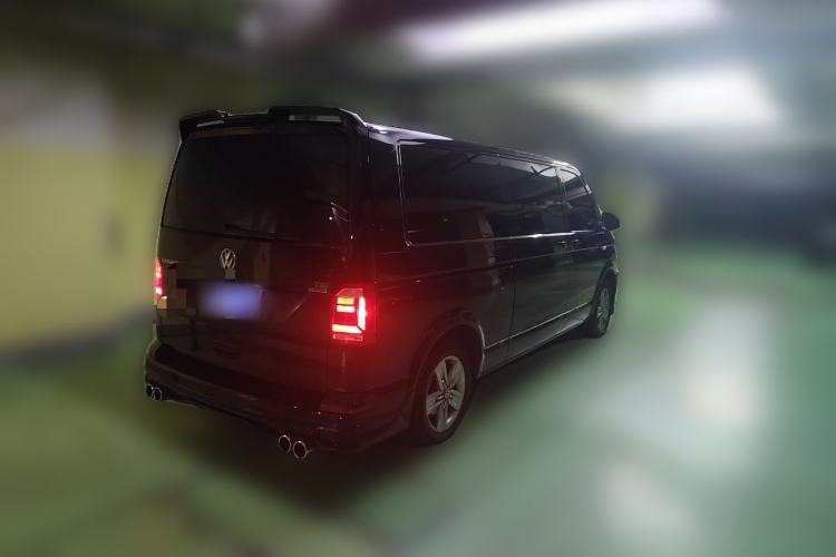 Used Volkswagen Caravelle 2017 2.0 TSI 4x4 Comfort Edition 7-Seater Rear Right 45 Deg