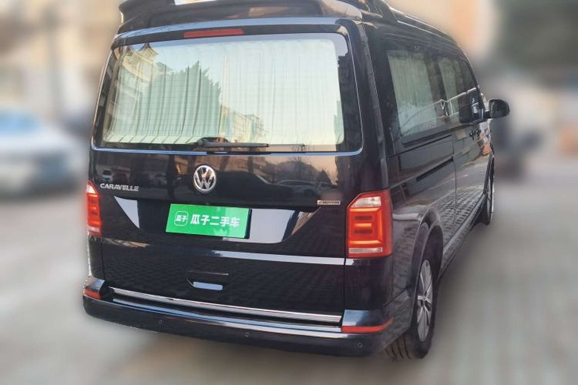 Used Volkswagen Caravelle 2017 2.0 TSI 4x4 Comfort Edition 7-Seater Rear Right 45 Deg