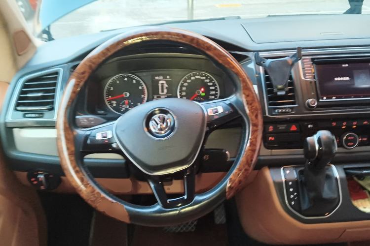 Used Volkswagen Caravelle 2017 2.0 TSI 4x4 Comfort Edition 7-Seater Steering Wheel