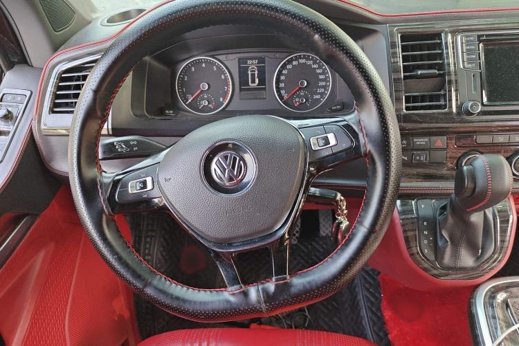 Used Volkswagen Caravelle 2017 2.0 TSI 4x4 Comfort Edition 7-Seater Steering Wheel