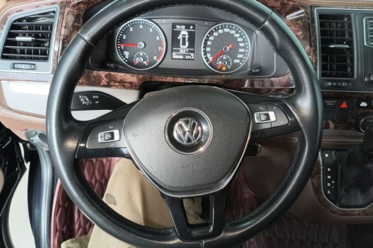 Used Volkswagen Caravelle 2017 2.0 TSI 4x4 Luxury Edition 7-Seater Steering Wheel