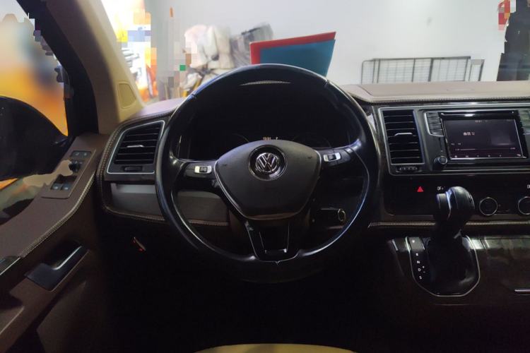 Used Volkswagen Caravelle 2017 2.0 TSI 4x4 Luxury Edition 7-Seater Steering Wheel