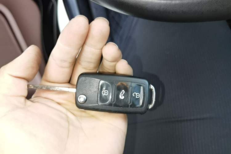 Used Volkswagen Caravelle 2017 2.0 TSI 4x4 Luxury Edition 7-Seater Vehicle Key