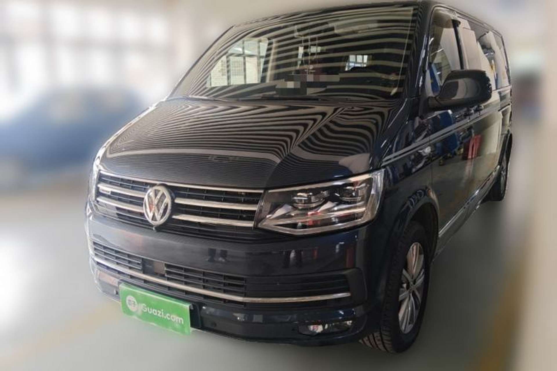 Used Volkswagen Caravelle 2017 2.0 TSI 4x4 Luxury Edition 7-Seater Front Left 45 Deg