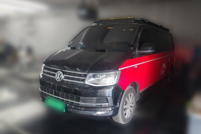 Volkswagen Caravelle Kailuwei 2.0L, 6 seats, automatic transmission, gasoline, no sunroof d’occasion