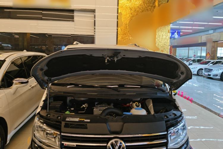 Used Volkswagen Caravelle 2018 2.0 TSI 4x4 Luxury Edition 7-Seater Engine Bay