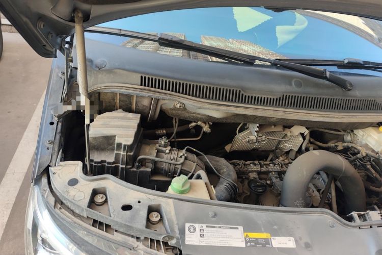 Used Volkswagen Caravelle 2018 2.0 TSI 4x4 Luxury Edition 7-Seater Engine Bay Right
