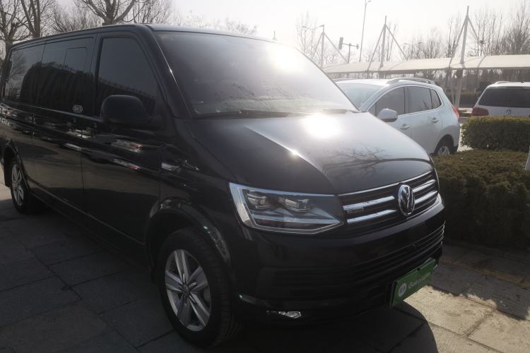Used Volkswagen Caravelle 2018 2.0 TSI 4x4 Luxury Edition 8 Seats Exterior 1