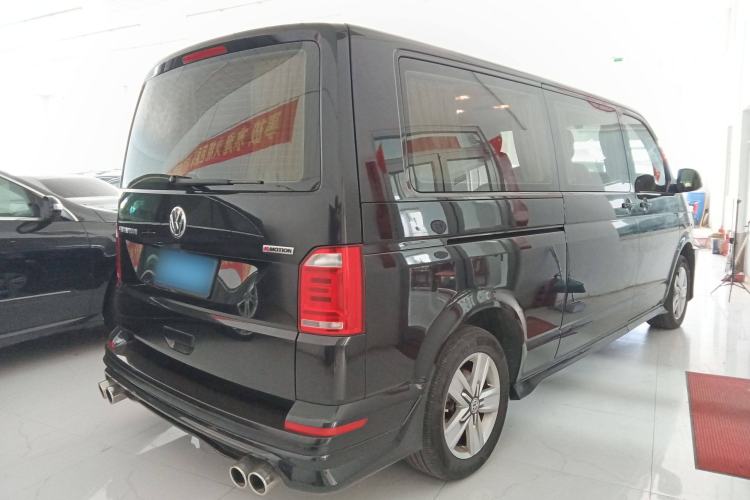 Used Volkswagen Caravelle 2018 2.0 TSI 4x4 Luxury Edition 7-Seater Exterior 3