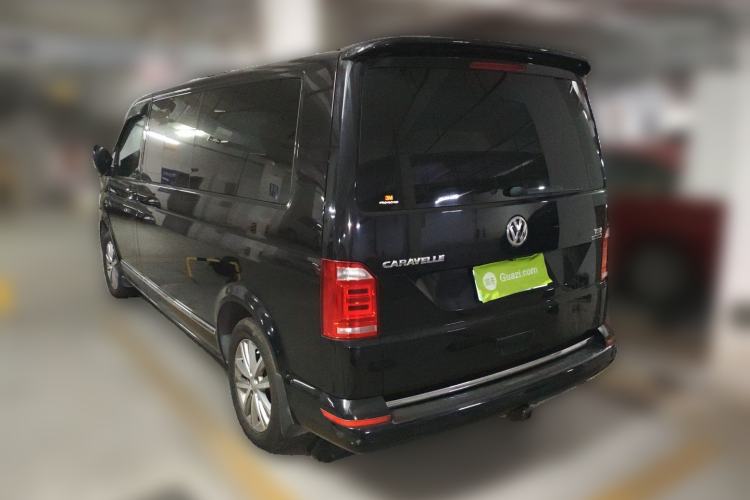 Used Volkswagen Caravelle 2018 2.0 TSI 4x4 Luxury Edition 7-Seater Exterior 3