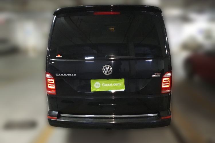 Used Volkswagen Caravelle 2018 2.0 TSI 4x4 Luxury Edition 7-Seater Exterior 4