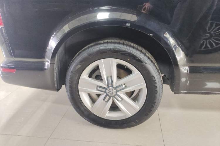 Used Volkswagen Caravelle 2018 2.0 TSI 4x4 Comfort Edition 7 Seats Exterior 5