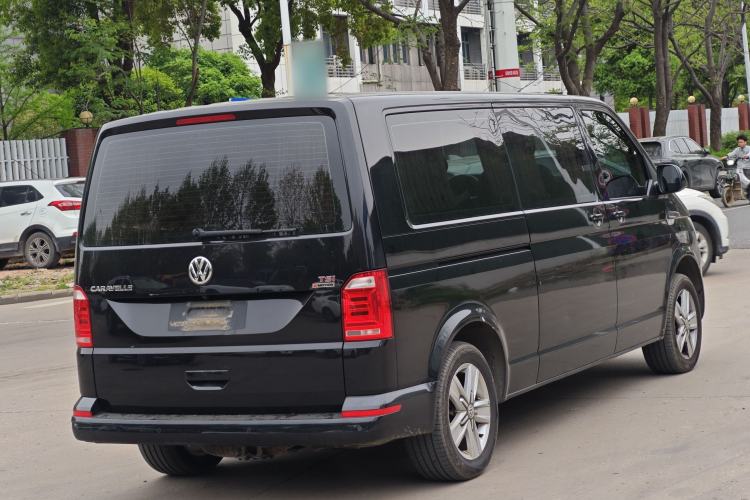 Used Volkswagen Caravelle 2018 2.0 TSI 4x4 Luxury Edition 7-Seater Exterior 6