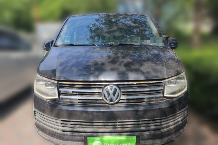 Used Volkswagen Caravelle 2018 2.0 TSI 4x4 Luxury Edition 7-Seater Front
