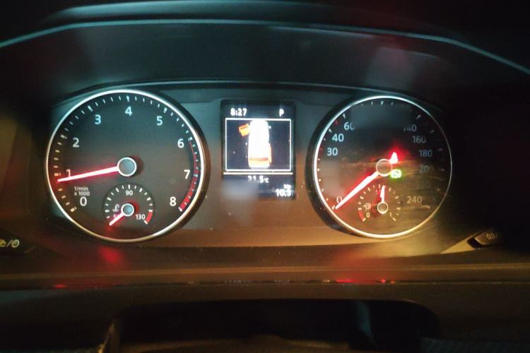 Used Volkswagen Caravelle 2018 2.0 TSI 4x4 Luxury Edition 7-Seater Instrument Cluster