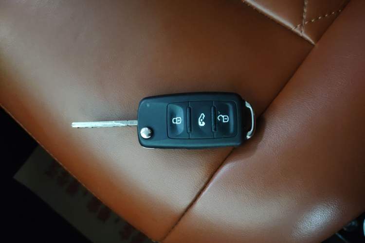 Used Volkswagen Caravelle 2018 2.0 TSI 4x4 Comfort Edition 7 Seats Interior 1