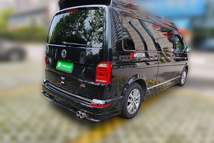 Used Volkswagen Caravelle 2018 2.0 TSI 4x4 Luxury Edition 7-Seater Rear Right 45 Deg