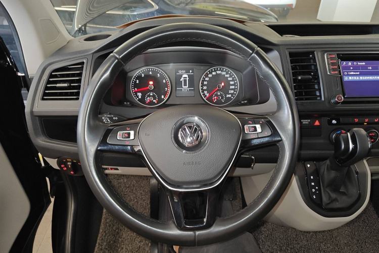 Used Volkswagen Caravelle 2018 2.0 TSI 4x4 Luxury Edition 7-Seater Steering Wheel