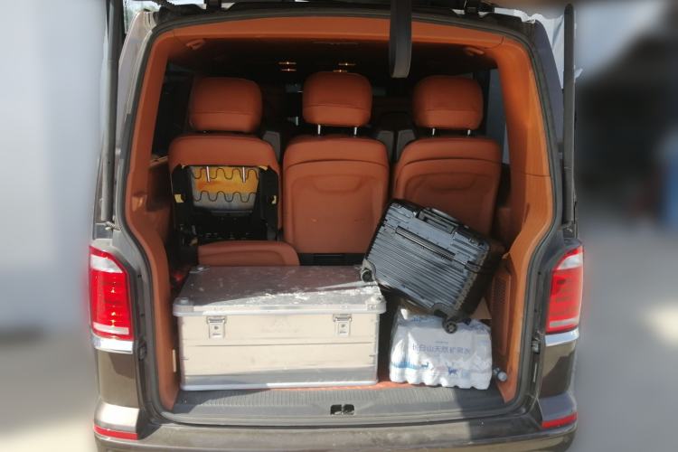 Used Volkswagen Caravelle 2018 2.0 TSI 4x4 Luxury Edition 7-Seater Trunk