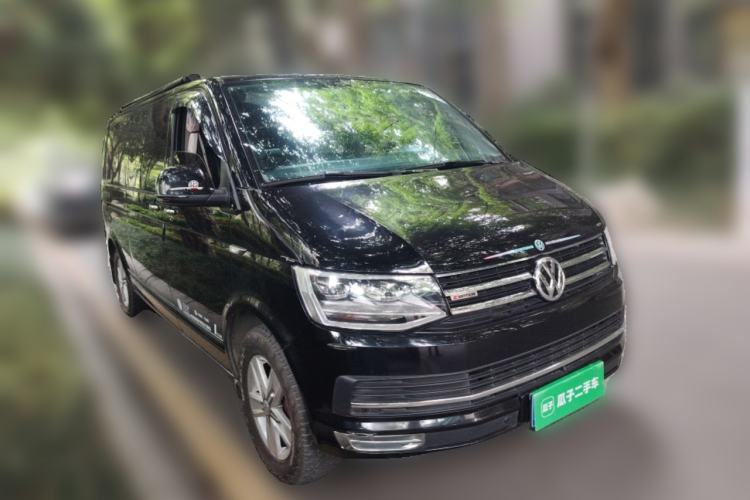 Used Volkswagen Caravelle 2019 2.0 TSI Four-Wheel Drive Luxury Edition 7 Seats Front Right 45 Deg