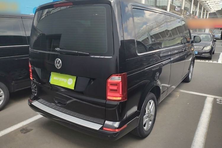 Used Volkswagen Caravelle 2019 2.0 TSI 4x4 Comfort Edition 7-Seater Rear Right 45 Deg