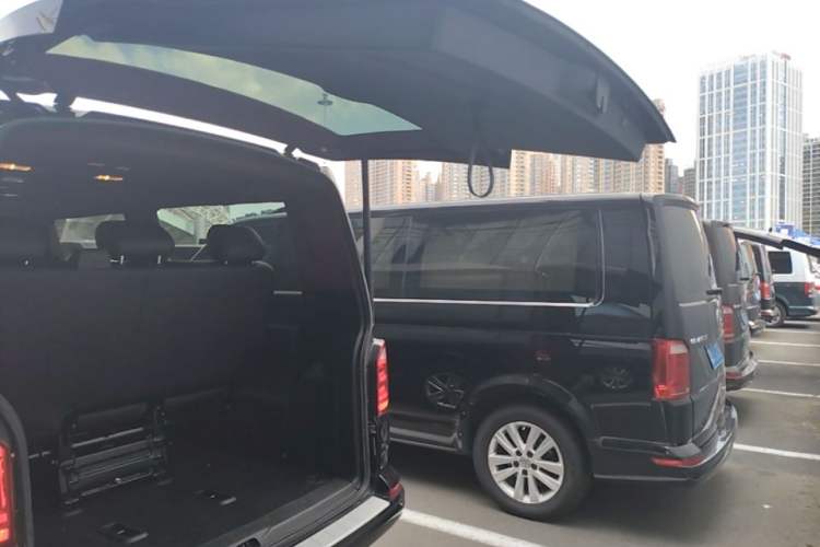 Used Volkswagen Caravelle 2019 2.0 TSI 4x4 Comfort Edition 7-Seater Trunk