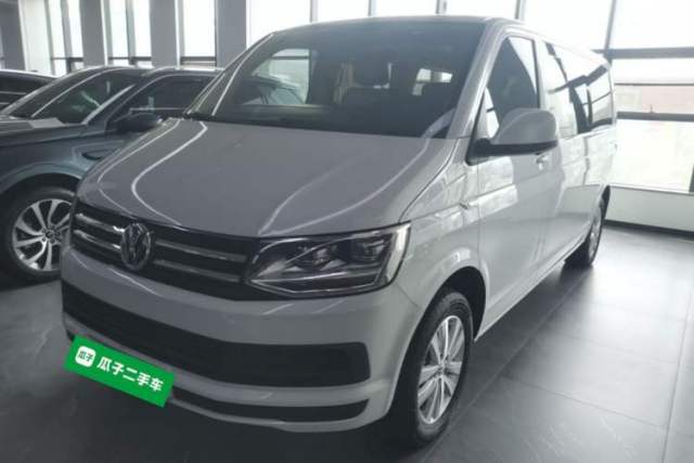 Volkswagen Caravelle 2019 2.0 TSI 4x4 Comfort Edition 7-Seater مستعملة